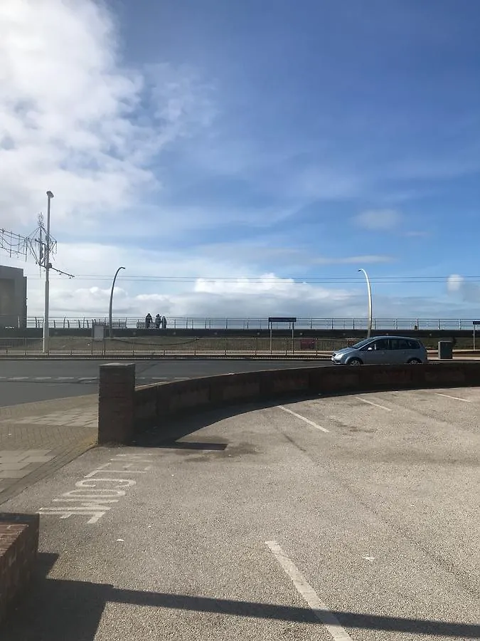 Ocean Waves Hotel Blackpool 3*,  United Kingdom