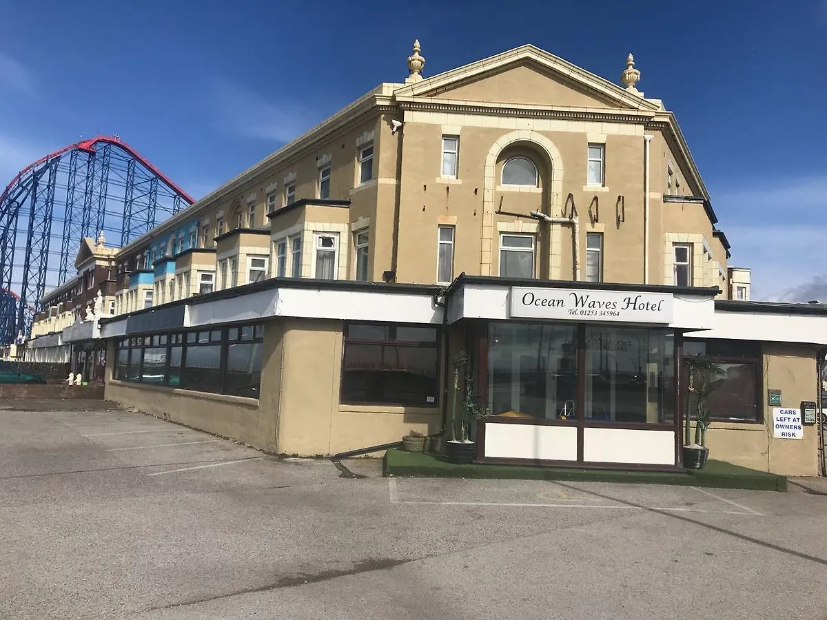 Ocean Waves Hotel Blackpool